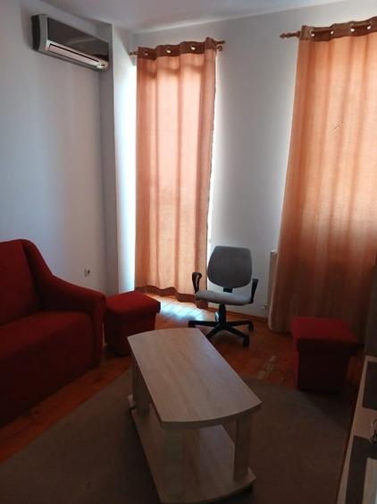 Apartament cu 2 camere decomandat, mobilat în UTA