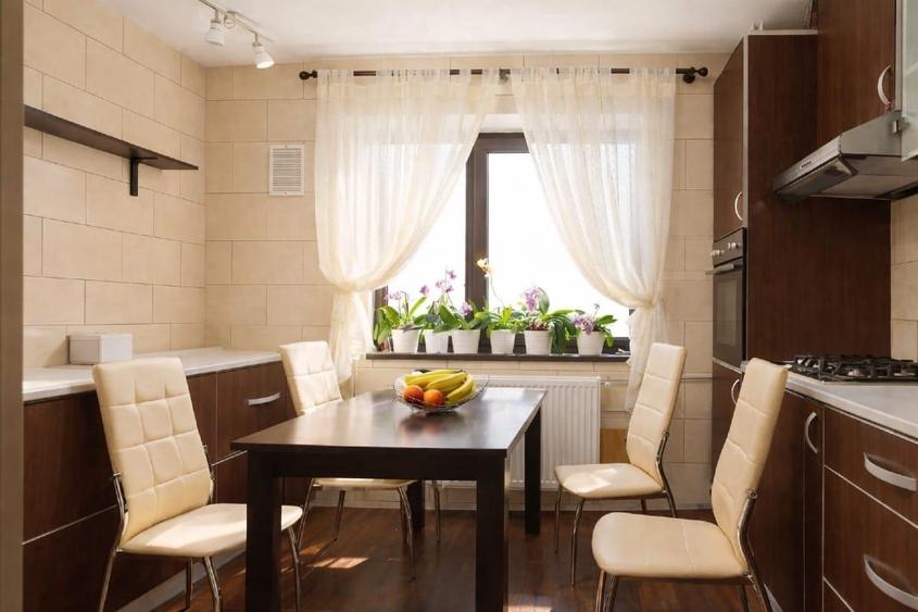 Apartament cu 3 camere, mobilat în 13 Septembrie