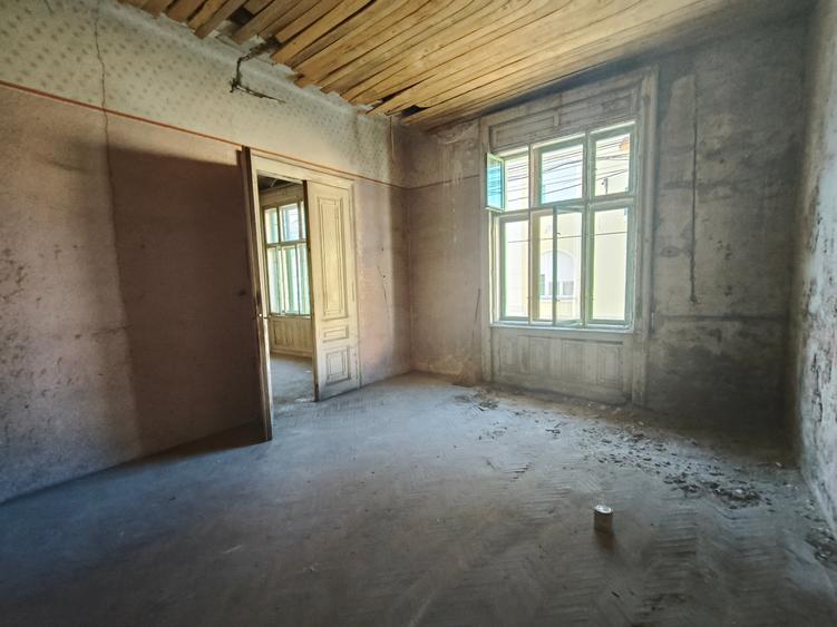 Apartament cu 2 camere în Elisabetin