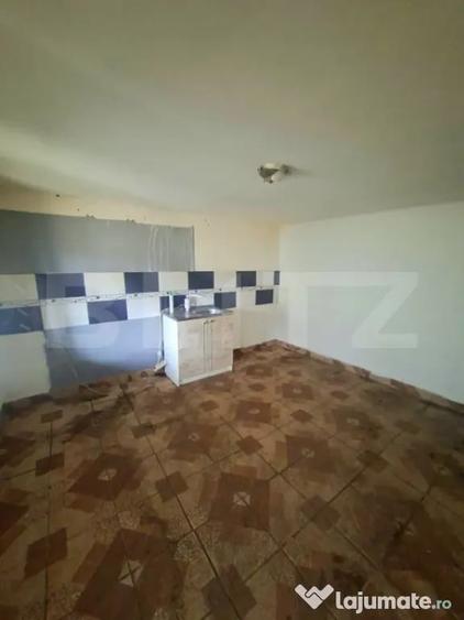 Casă cu 2 camere cu Teren 616 Mp în Central