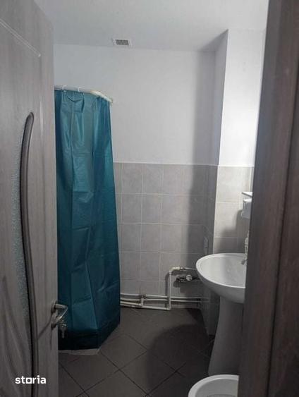 Inchiriez Apartament 2 Camere - Parter - Intrare Separata - Energiei - 5