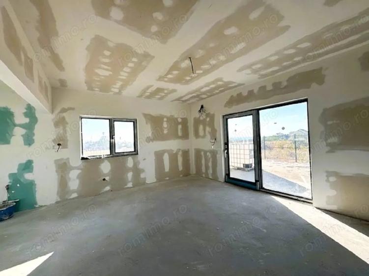 Casă cu 3 camere în Central