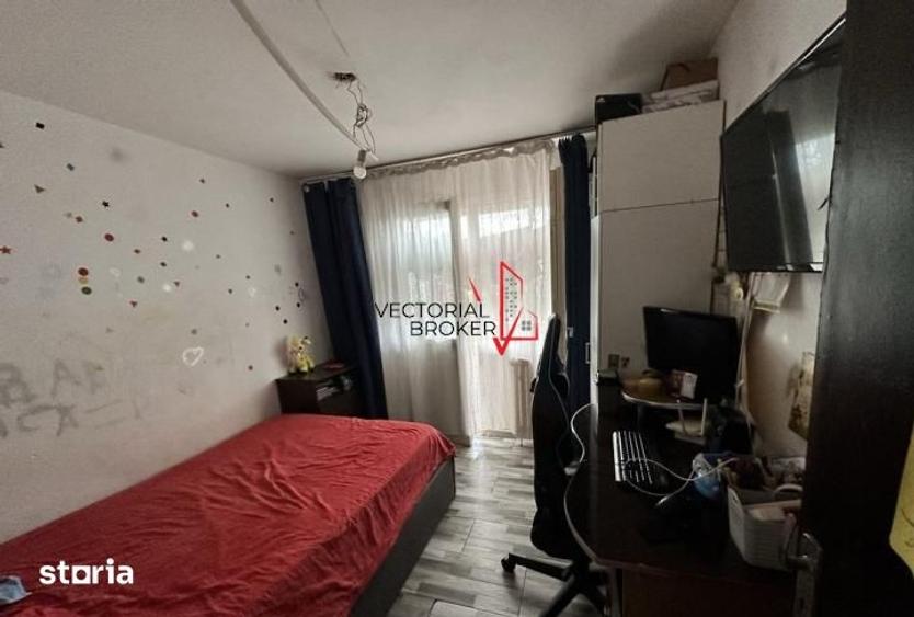 Apartament cu 2 camere semidecomandat în Vitan