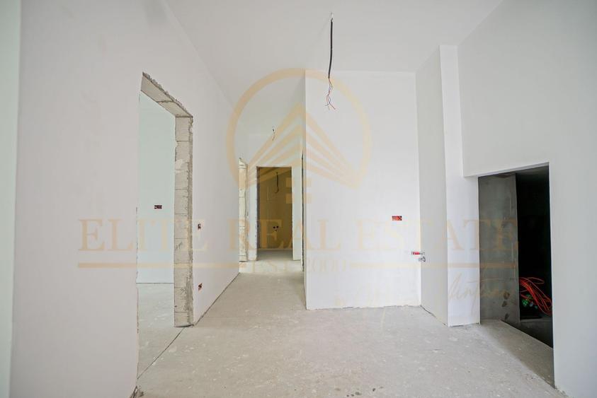Apartament cu 3 camere decomandat în Km 5