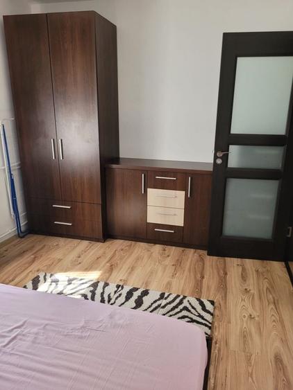 Apartament cu 3 camere în Cantemir