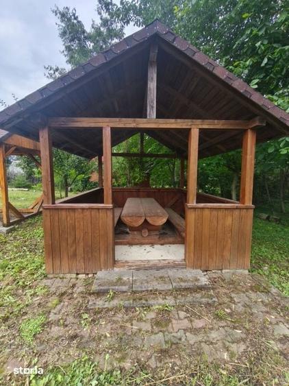 Casă cu 5 camere cu Teren 1250 Mp în Marginea