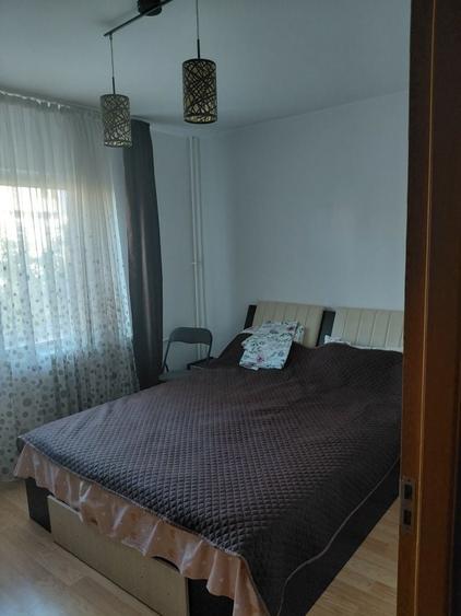 Apartament cu 2 camere decomandat în Radu Negru