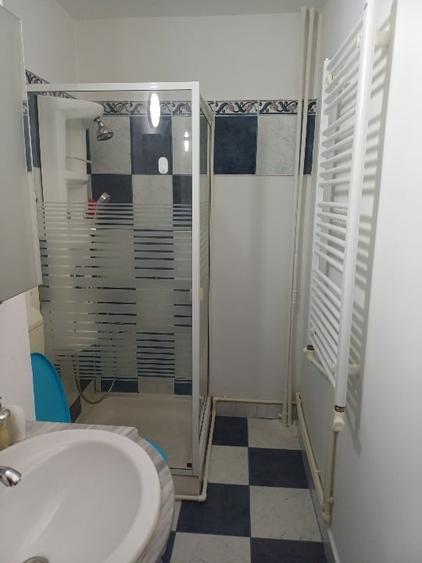 Garsonieră decomandată, mobilată în 13 Septembrie