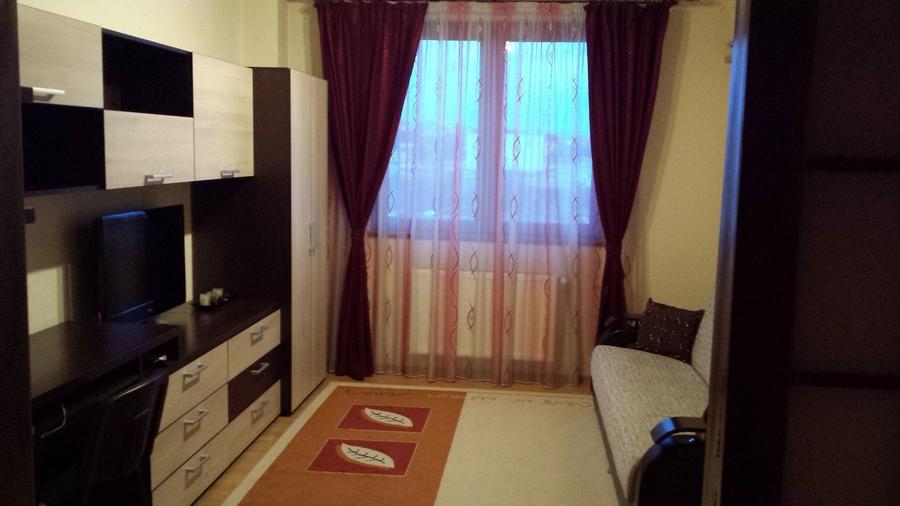 Apartament cu 2 camere semidecomandat în Oncea
