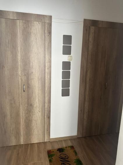 Apartament cu 3 camere decomandat în Obor