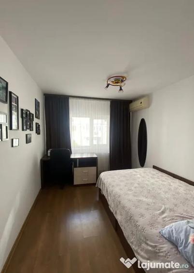 Apartament cu 3 camere decomandat în Ultracentral
