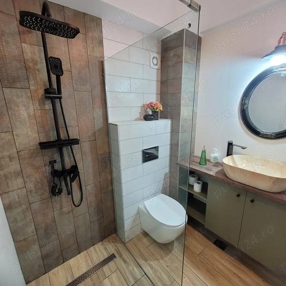 Garsonieră decomandată în Central