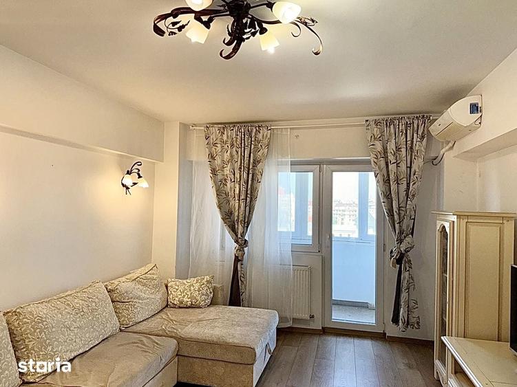 Apartament cu 2 camere decomandat în Centrul Istoric