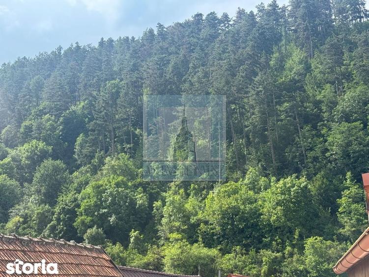 Casă cu 2 camere cu Canalizare în Schei