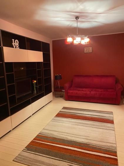 Pozitie excelenta !1 MAI-MEDICINA/Apartament renovat/  prima inchiriere/etaj 3 - 1