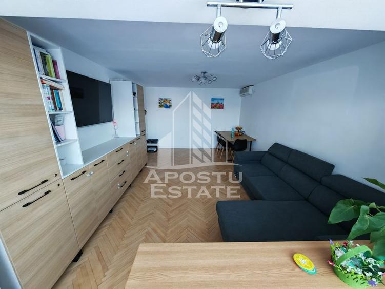 Apartament cu 4 camere decomandat, mobilat în Șagului