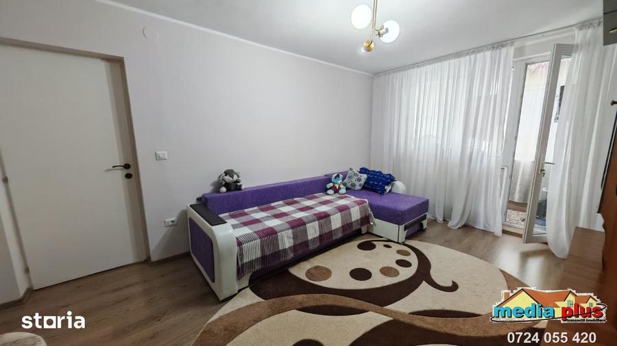 Apartament cu 2 camere în Micro 19