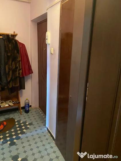 Apartament cu 2 camere semidecomandat în Țiglina 1