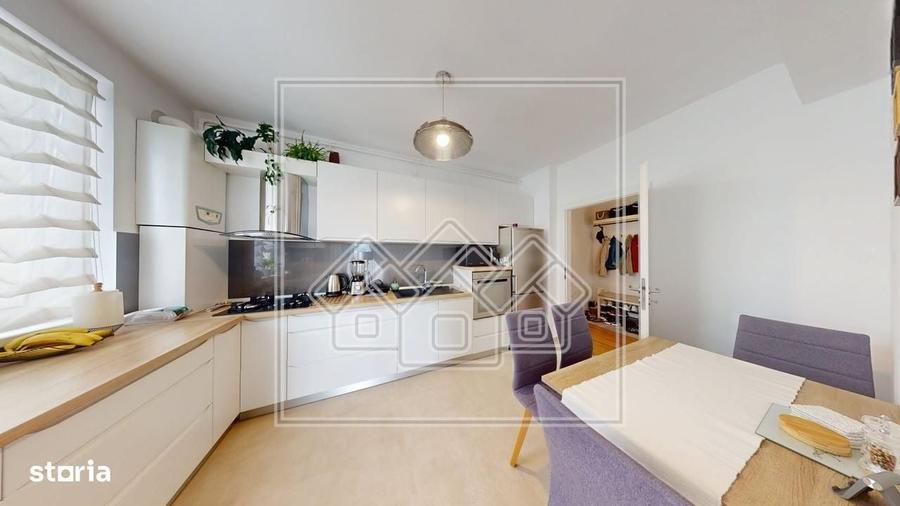 Apartament cu 3 camere decomandat în Șelimbăr