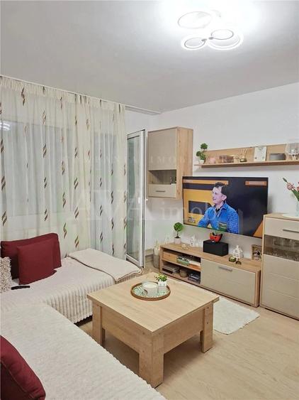 Apartament cu 2 camere semidecomandat în Orizont