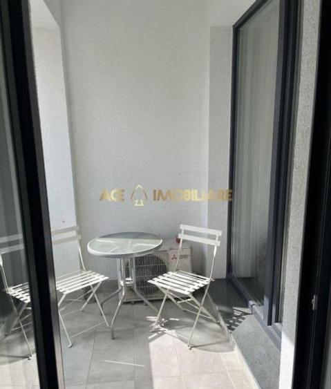 Apartament cu 2 camere decomandat, mobilat în Titan
