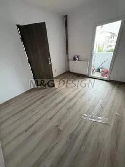 Apartament cu 2 camere semidecomandat în Girocului