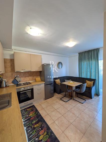 Apartament cu 2 camere semidecomandat, mobilat în Florești