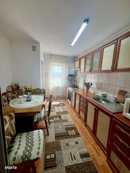 Apartament cu 4 camere în Central