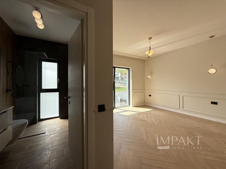 Duplex cu 4 camere cu Canalizare în Chinteni
