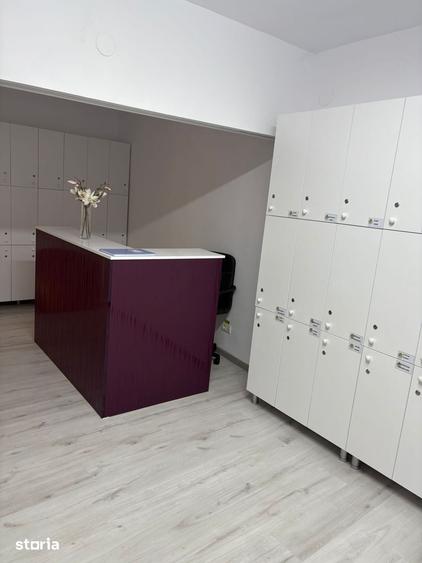 Casă cu 5 camere cu Teren 250 Mp în Berceni