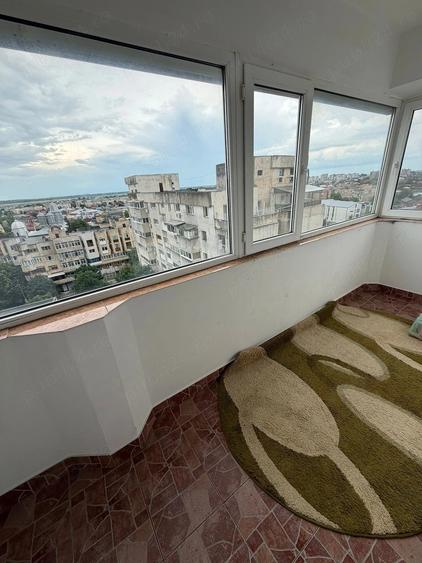 Apartament cu 2 camere decomandat în Exterior Vest