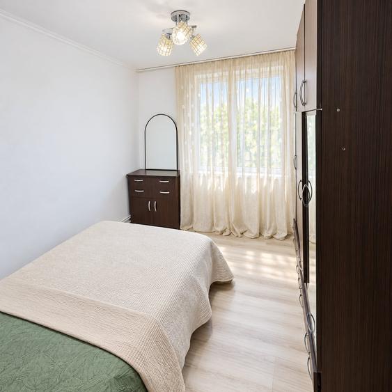 Apartament cu 2 camere, mobilat în City Park Mall