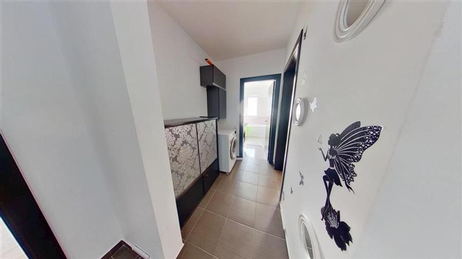 Apartament cu 2 camere decomandat, mobilat în Sânpetru