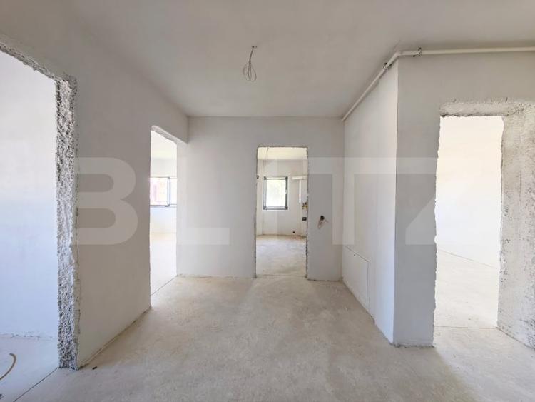 Apartament cu 3 camere decomandat în Nufărul