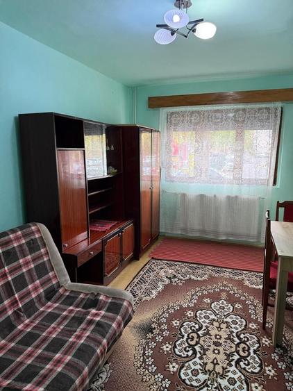 Garsonieră semidecomandată în Micălaca