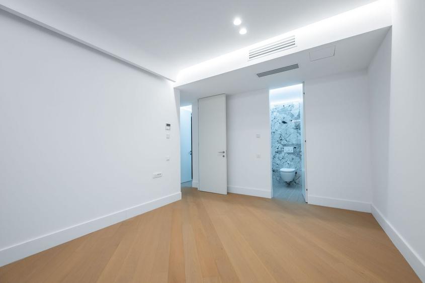 CORTINA 126 | Vedere libera | 2,900 Eur/mpc [+21% TVA] ULTRALUX - 17