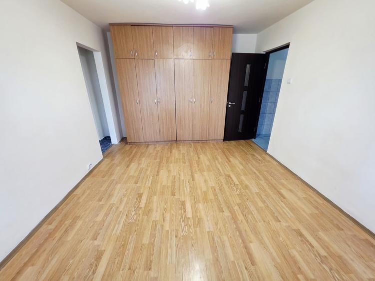 Apartament cu 2 camere în Mircea cel Bătrân
