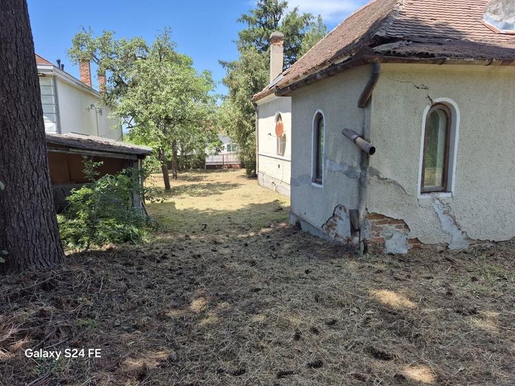 Teren de 100 mp, în Simeria Veche