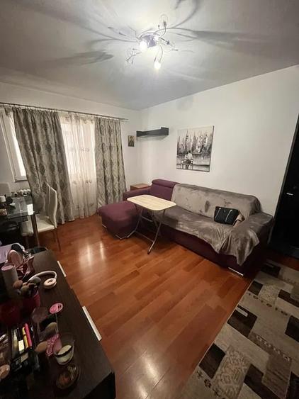 Apartament cu 2 camere semidecomandat, mobilat în Zimbru