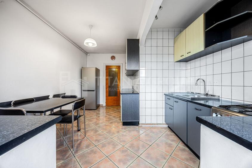Apartament cu 4 camere decomandat, mobilat în Gemenii
