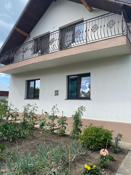 Casă cu 4 camere în Ilișești
