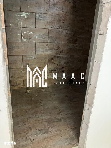 Casă cu 10 camere cu Teren 900 Mp în Șelimbăr