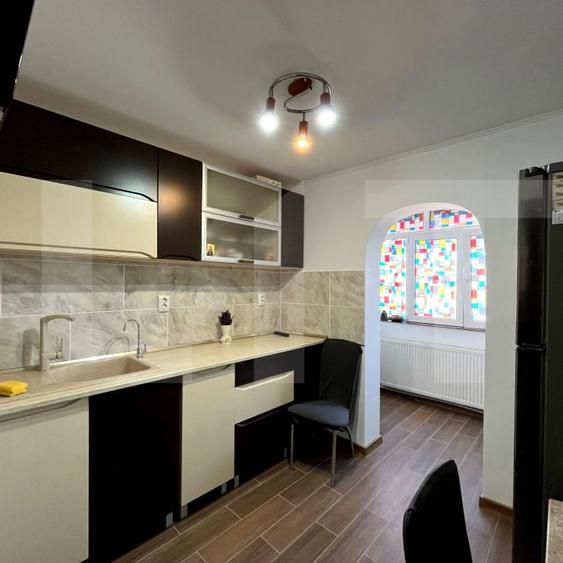 Apartament de 3 camere, 62 mp decomandat - Zona Piata Mare - 5