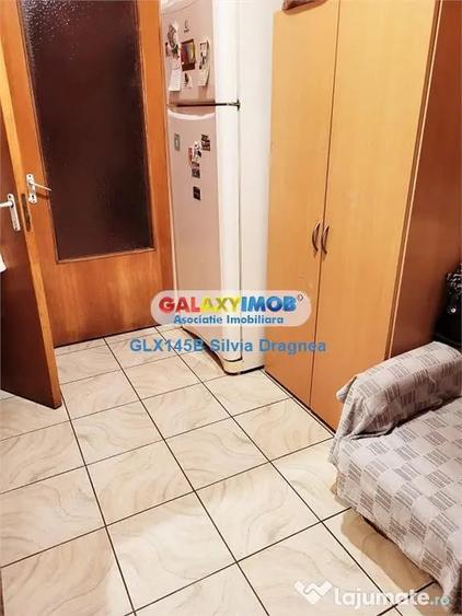 Garsonieră decomandată în Brâncoveanu