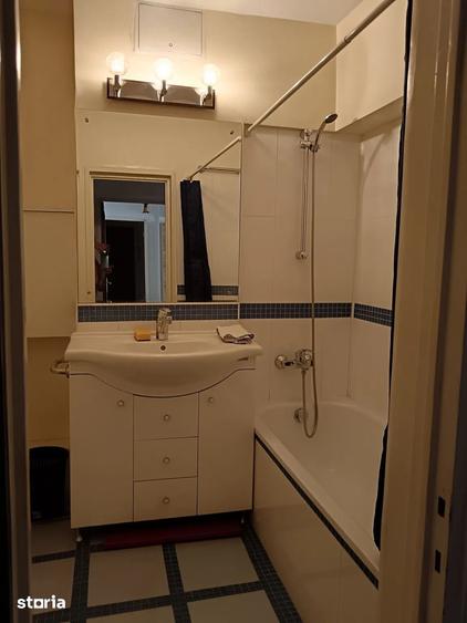 Apartament cu 5 camere decomandat în Centrul Istoric