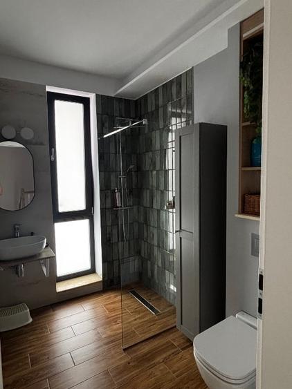 Duplex cu 5 camere cu Canalizare în Mogoșoaia