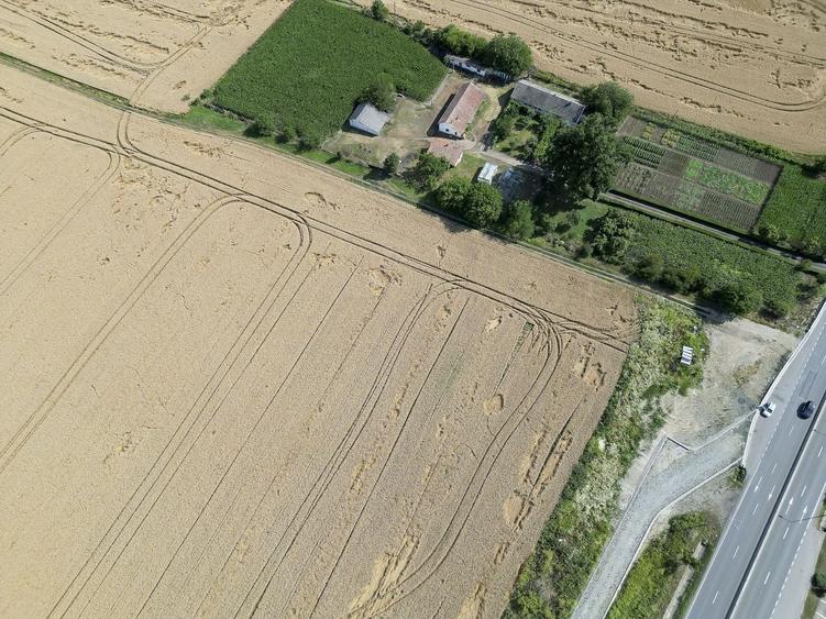 Teren Construcții intravilan de 7653 mp, în Nord