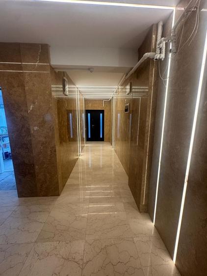 Casă individuală cu 9 camere cu Canalizare în P-ța Muncii