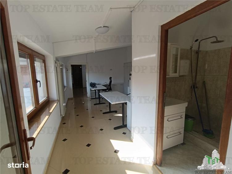 Casă cu 4 camere cu Teren 160 Mp în Domenii