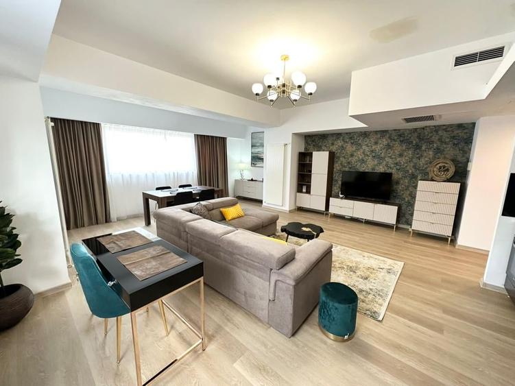 Apartament cu 2 camere decomandat, mobilat în Faleza Nord